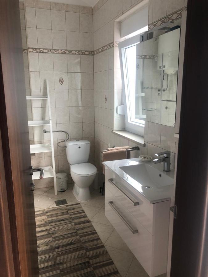 Ferienwohnung Grey Pearl With Free Ev Ch-Station Valbandon Exterior foto